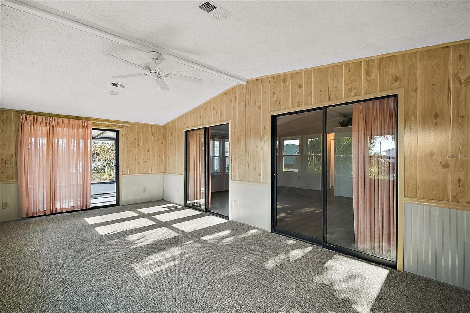 1701 MAGNOLIA AVE, THE VILLAGES, FL, 32159