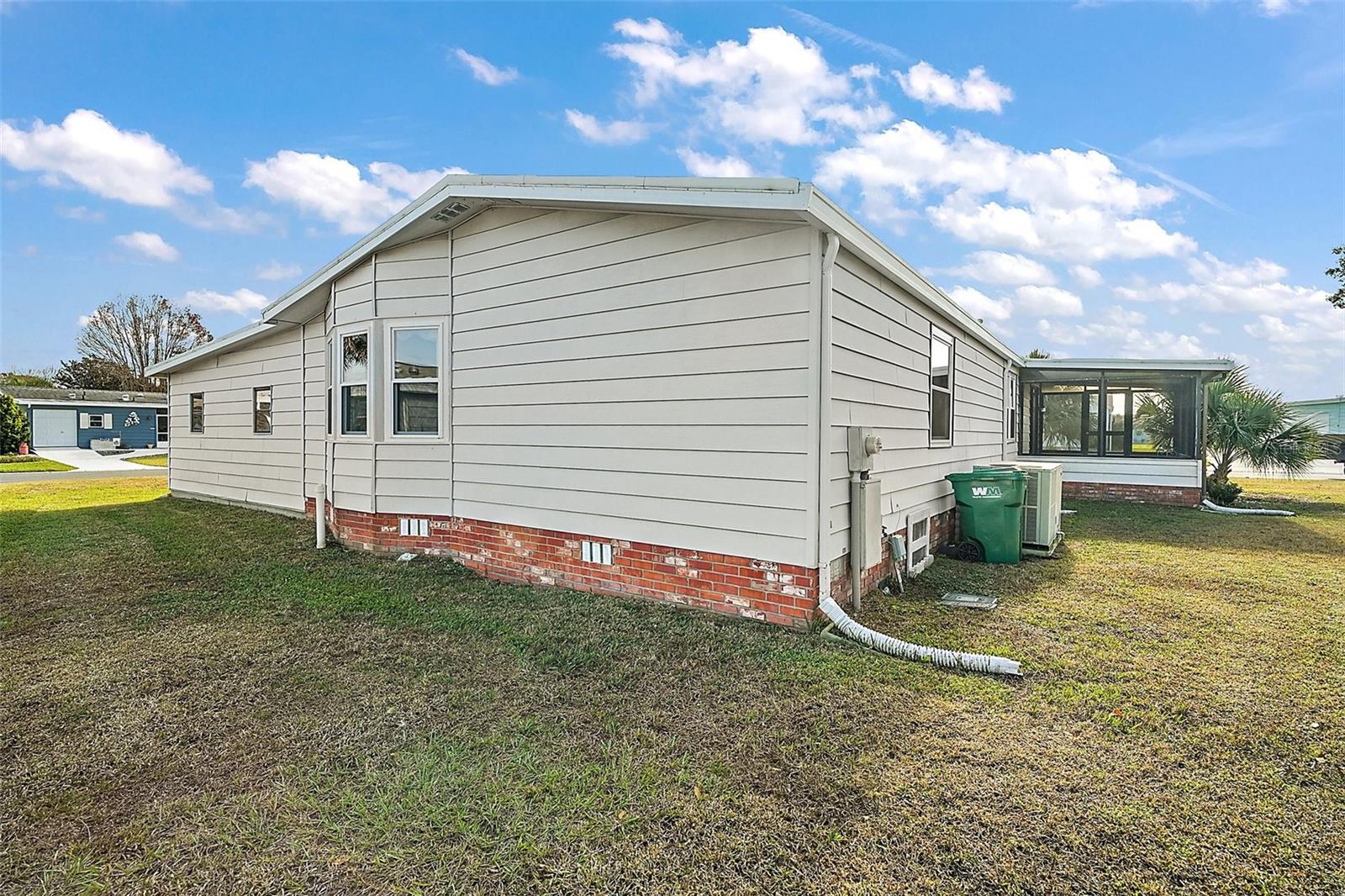 1701 MAGNOLIA AVE, THE VILLAGES, FL, 32159