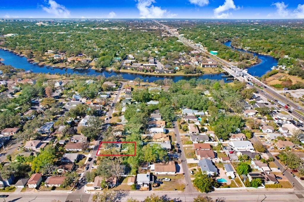 307 W CREST AVE, TAMPA, FL, 33603
