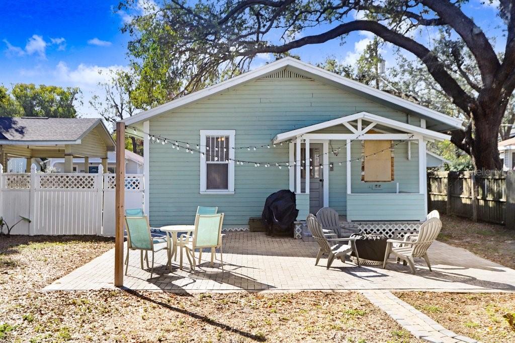307 W CREST AVE, TAMPA, FL, 33603