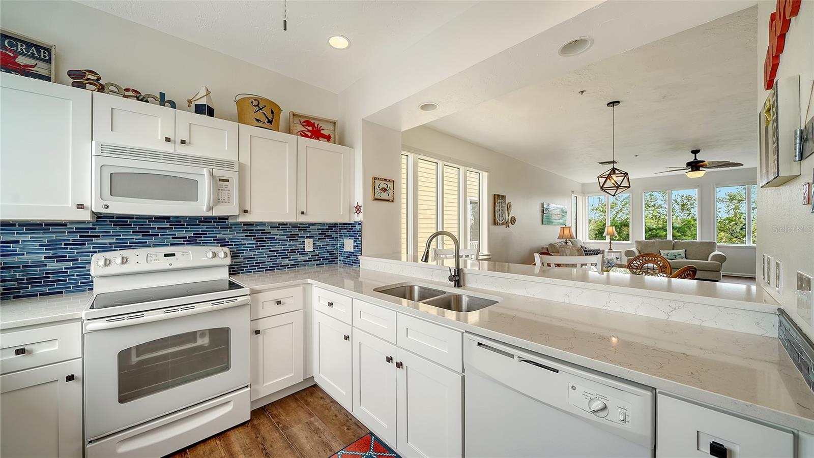 653 CEDARS CT, LONGBOAT KEY, FL, 34228