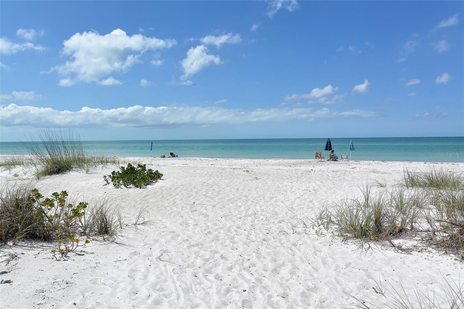653 CEDARS CT, LONGBOAT KEY, FL, 34228
