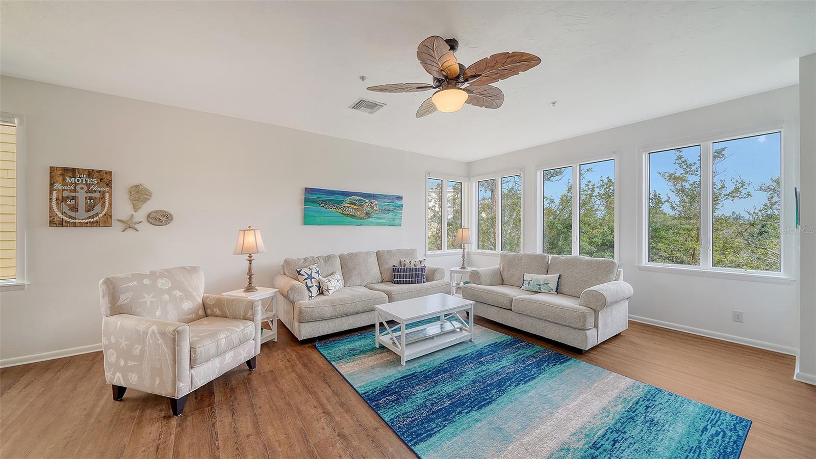 653 CEDARS CT, LONGBOAT KEY, FL, 34228