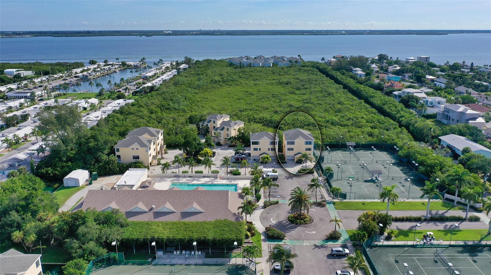 653 CEDARS CT, LONGBOAT KEY, FL, 34228
