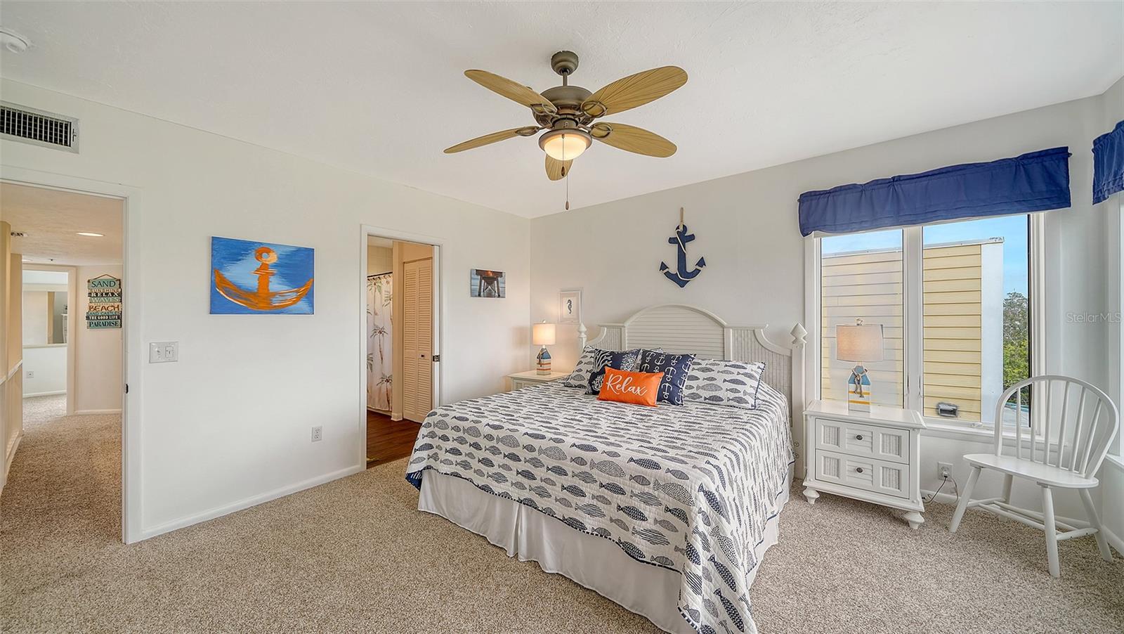 653 CEDARS CT, LONGBOAT KEY, FL, 34228
