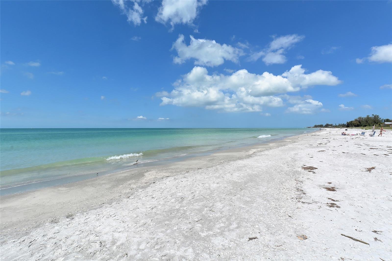 653 CEDARS CT, LONGBOAT KEY, FL, 34228
