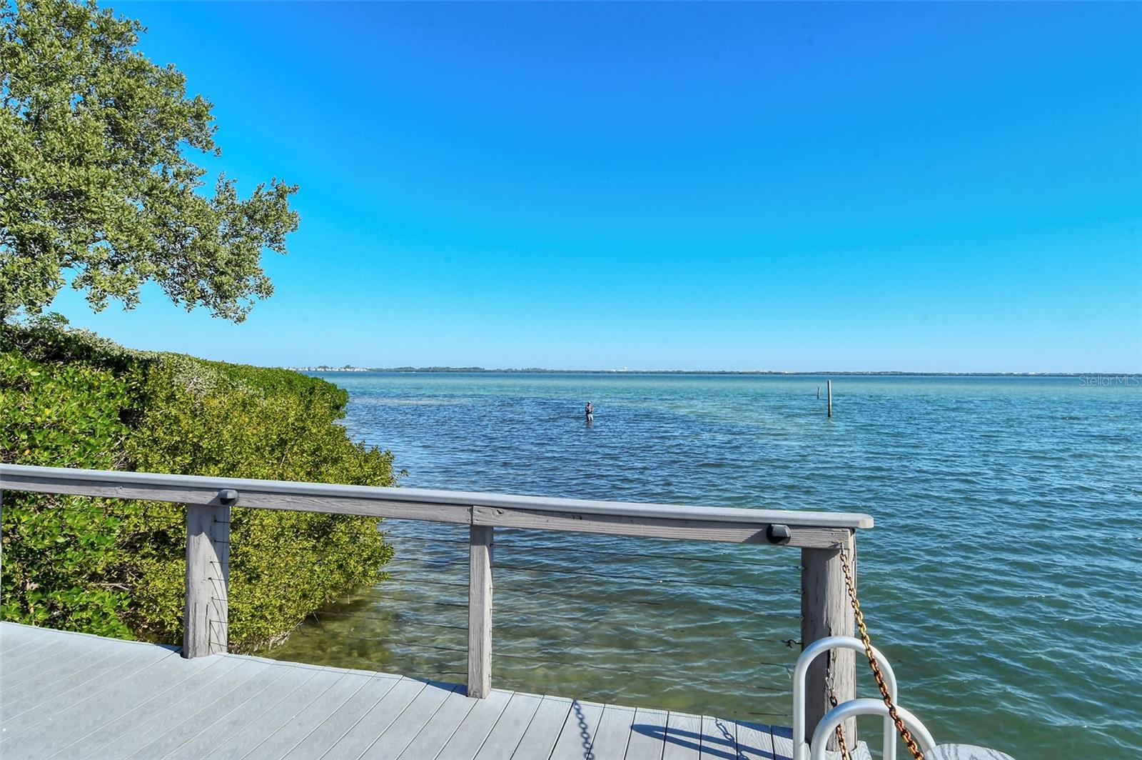 653 CEDARS CT, LONGBOAT KEY, FL, 34228