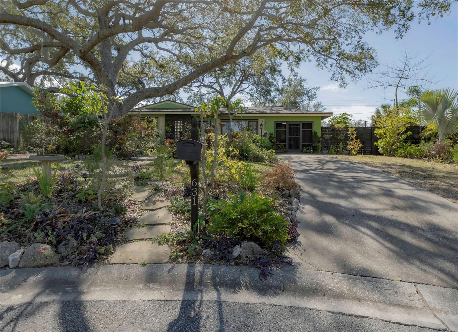 631 SAN ROY DR S, DUNEDIN, FL, 34698