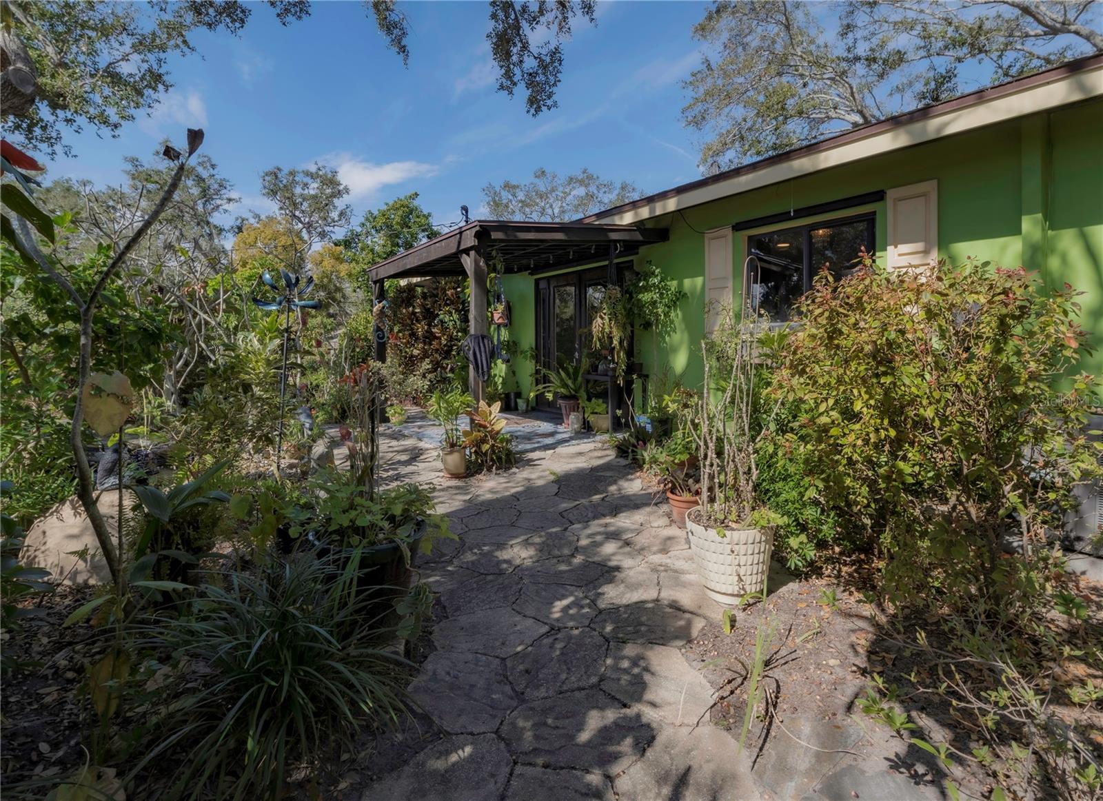 631 SAN ROY DR S, DUNEDIN, FL, 34698