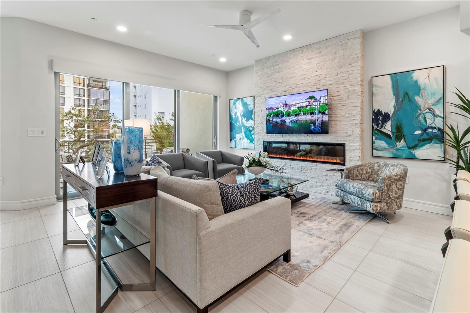 711 S PALM AVE #303, SARASOTA, FL, 34236