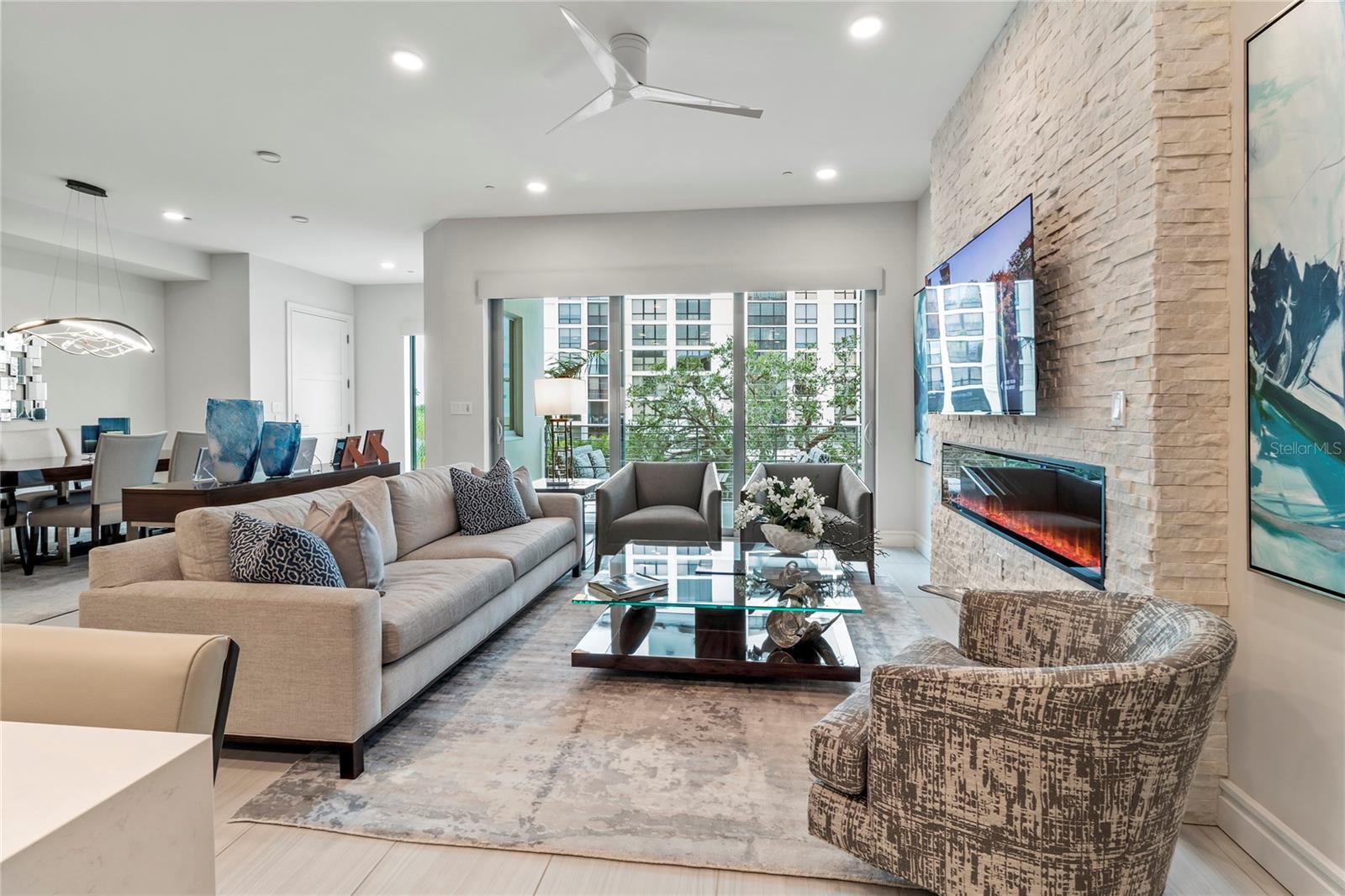 711 S PALM AVE #303, SARASOTA, FL, 34236