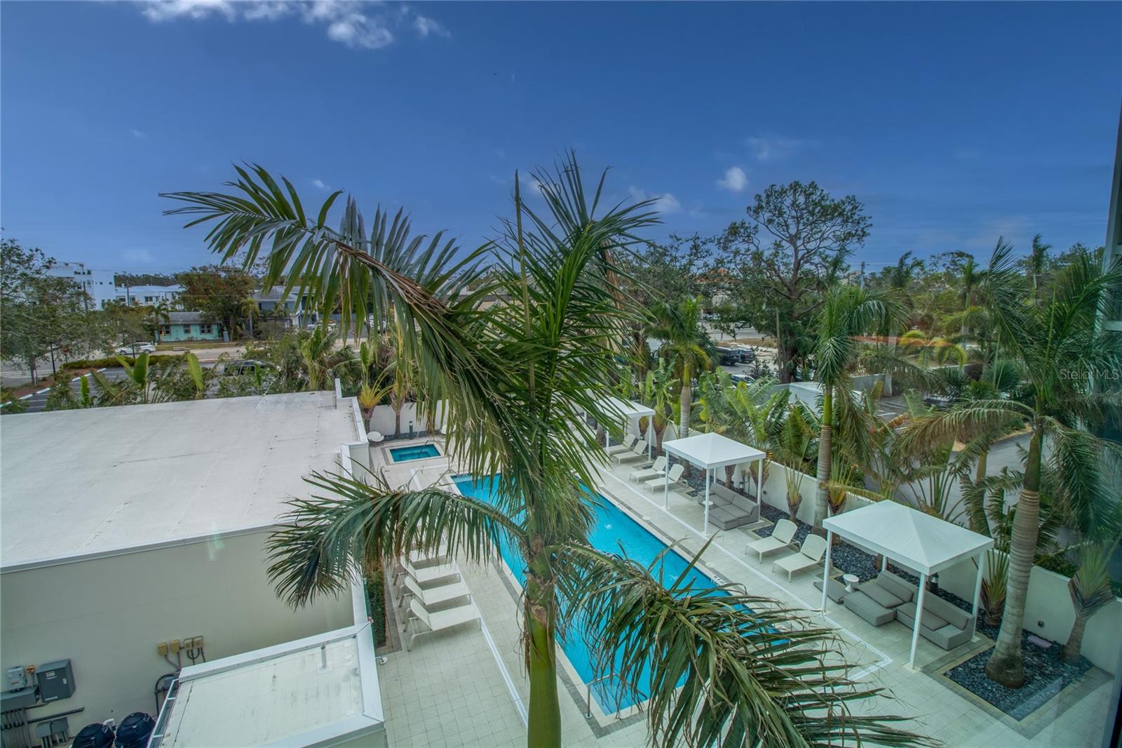 711 S PALM AVE #303, SARASOTA, FL, 34236