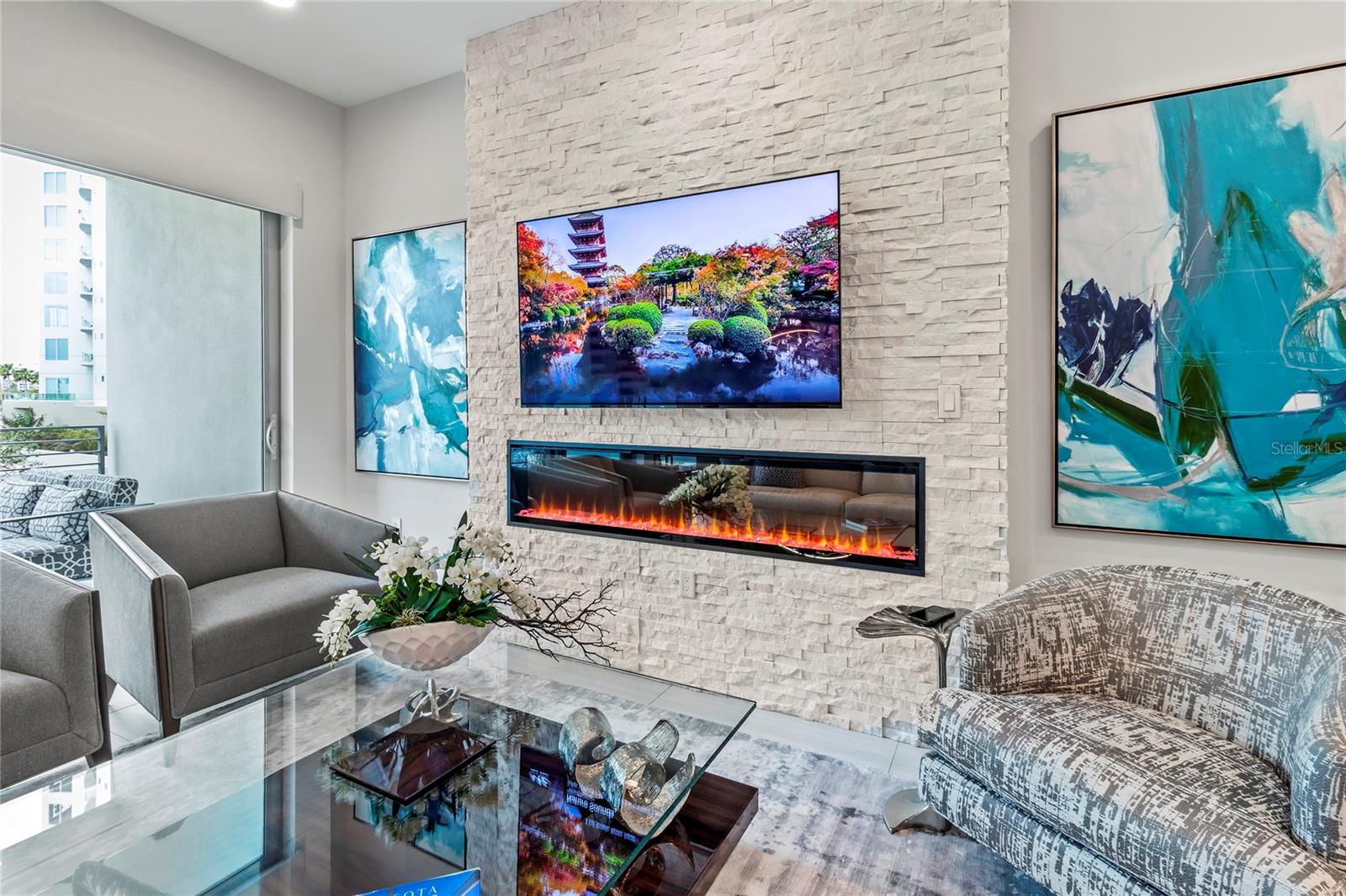 711 S PALM AVE #303, SARASOTA, FL, 34236