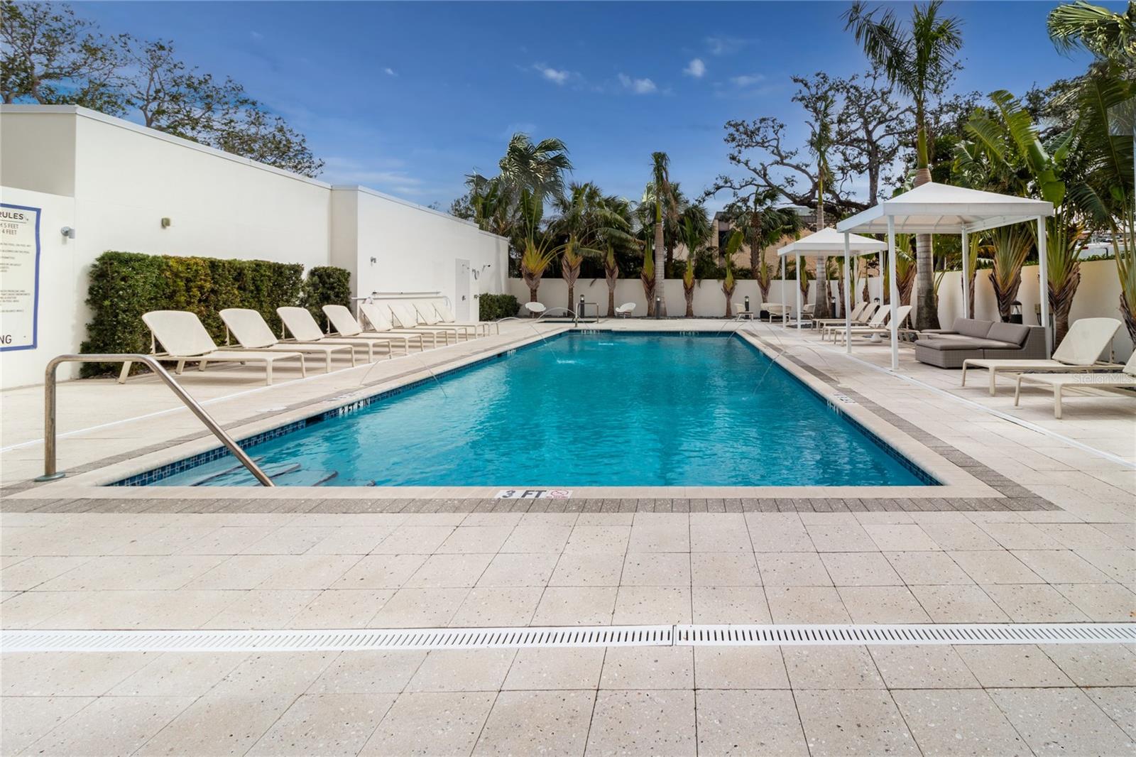 711 S PALM AVE #303, SARASOTA, FL, 34236