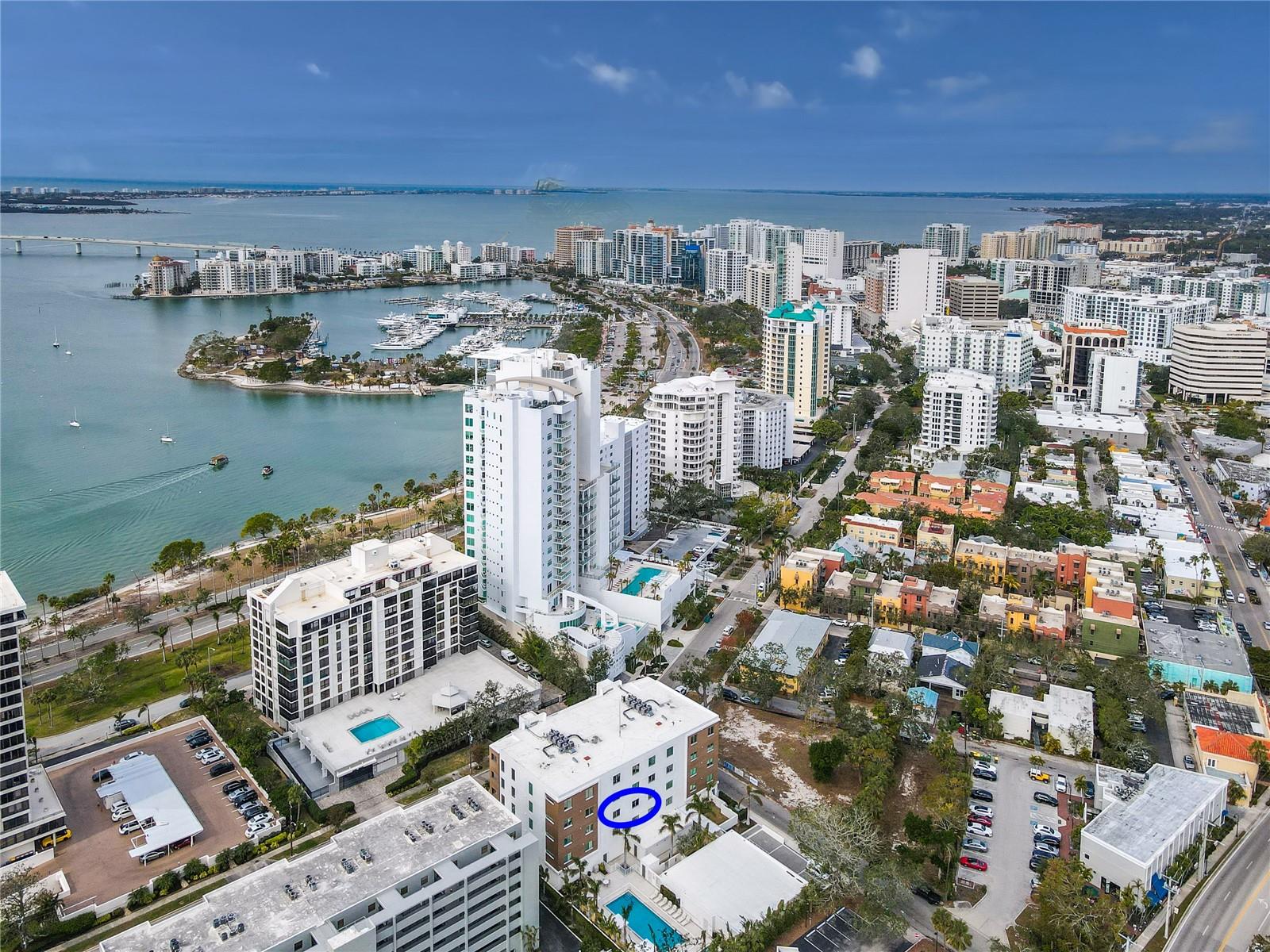 711 S PALM AVE #303, SARASOTA, FL, 34236