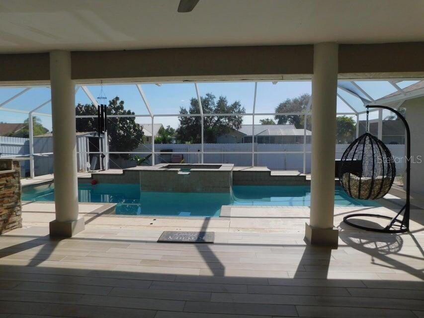 680 MANHATTAN ST E, LEHIGH ACRES, FL, 33974