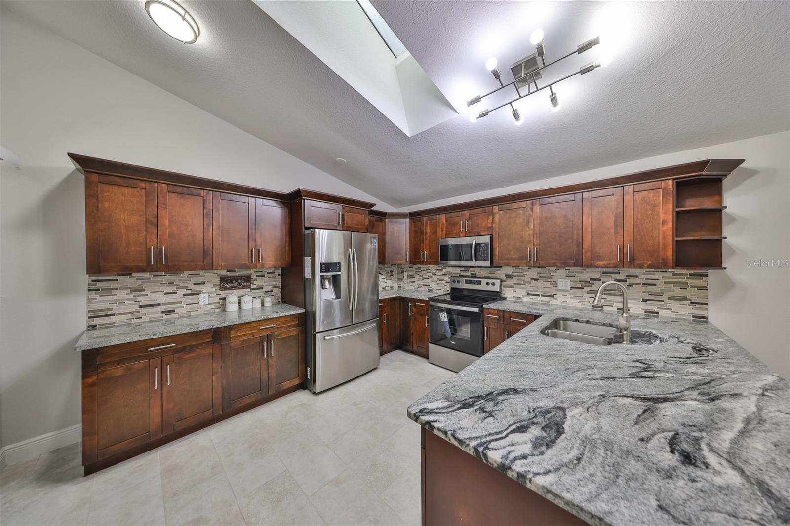 3822 CREEK WAY CT, PLANT CITY, FL, 33563