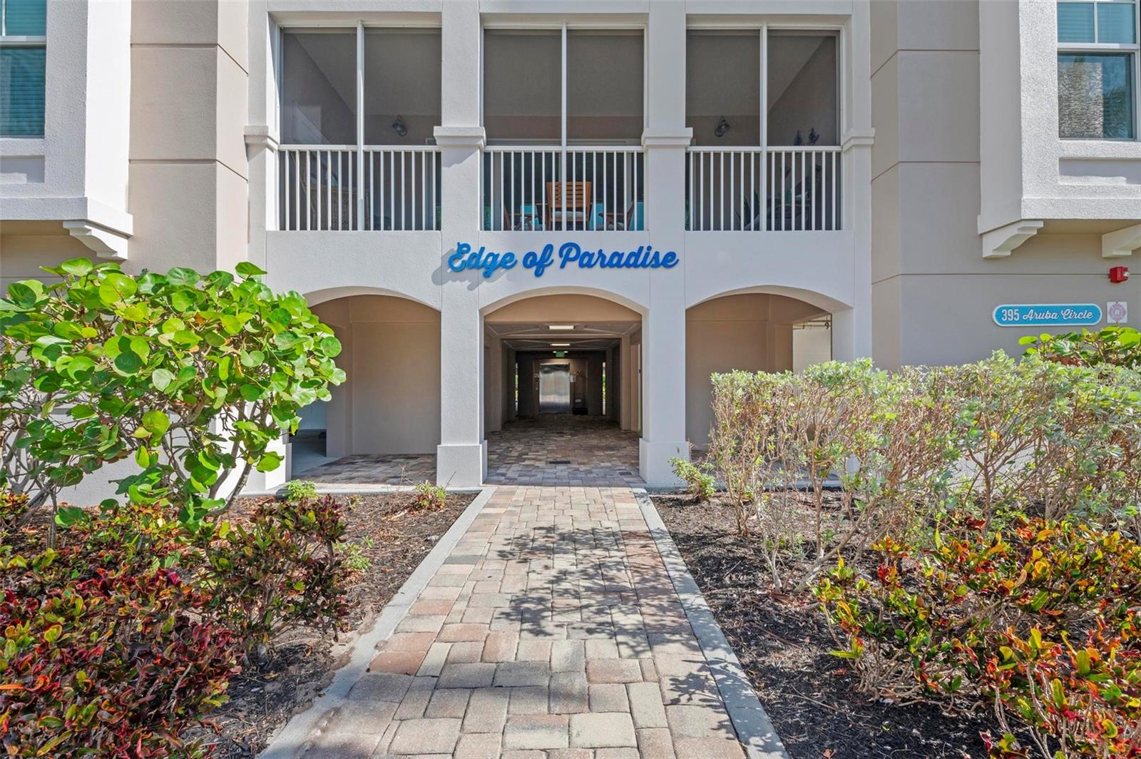 395 ARUBA CIR #302, BRADENTON, FL, 34209