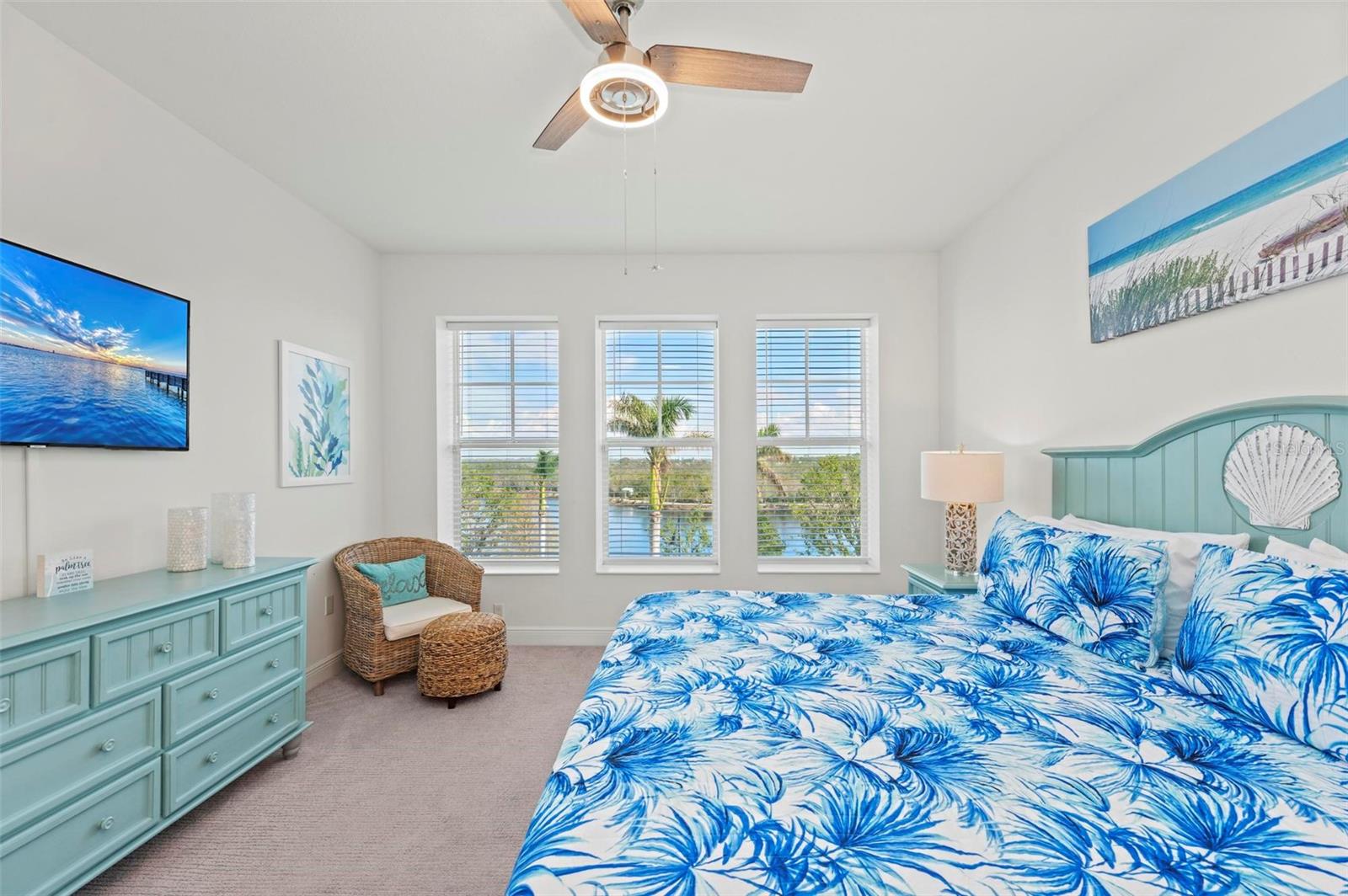 395 ARUBA CIR #302, BRADENTON, FL, 34209