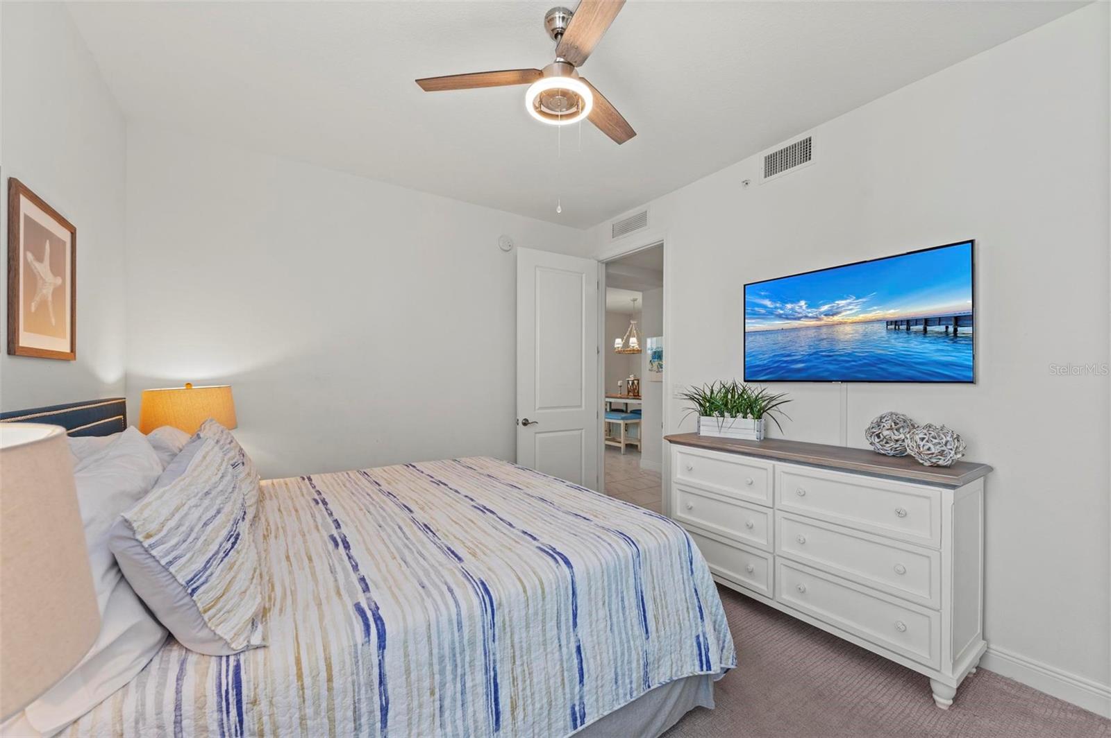 395 ARUBA CIR #302, BRADENTON, FL, 34209