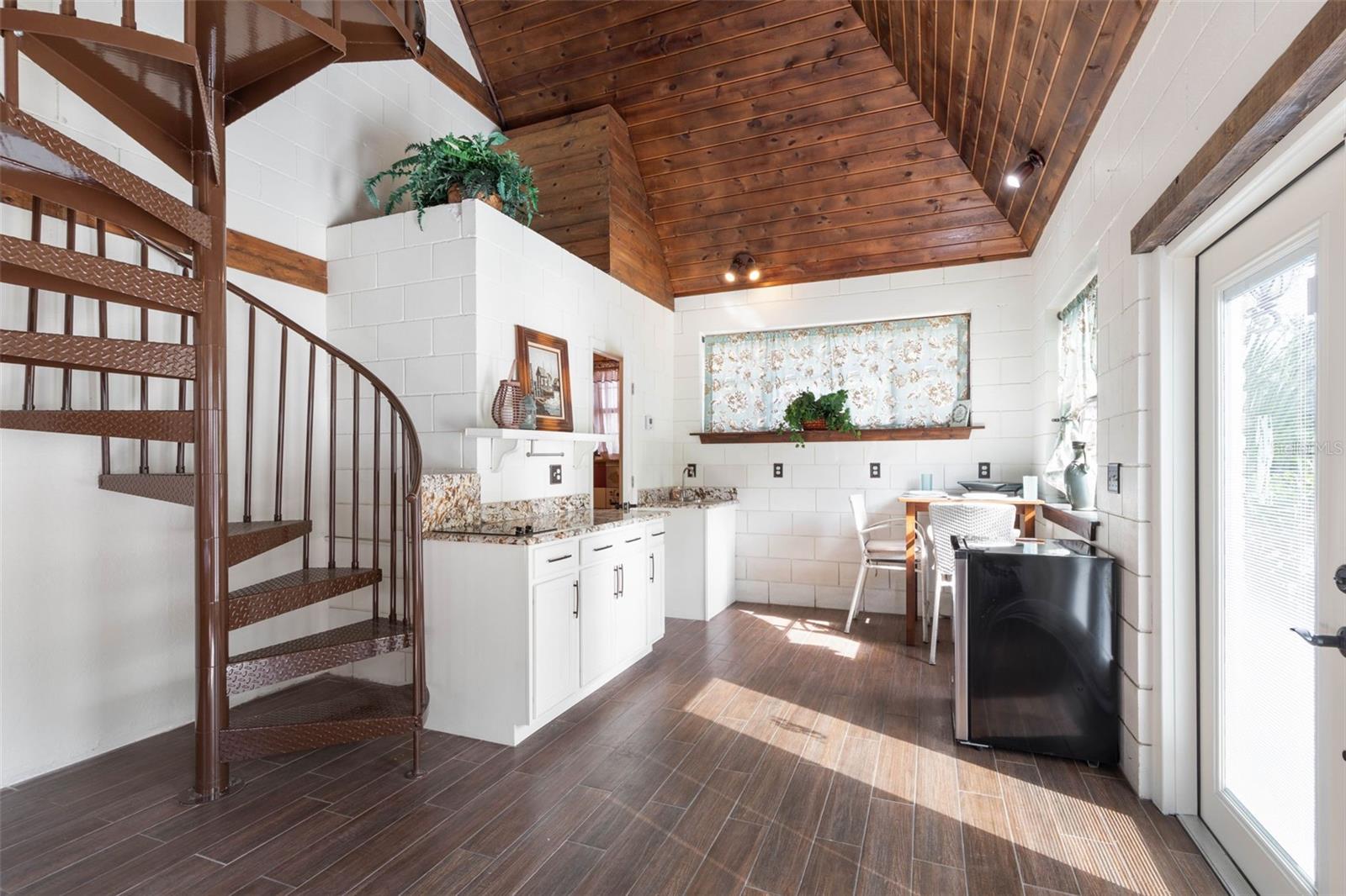 2627 JOHN ANDERSON DR, ORMOND BEACH, FL, 32176