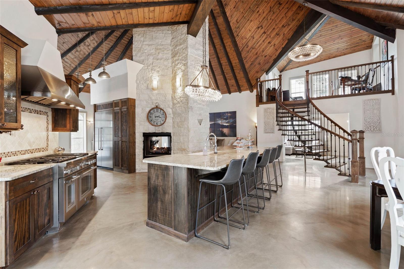 2627 JOHN ANDERSON DR, ORMOND BEACH, FL, 32176