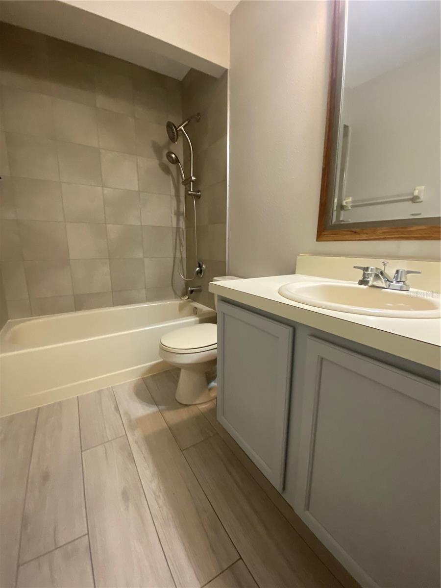 14037 NOTREVILLE WAY, TAMPA, FL, 33624