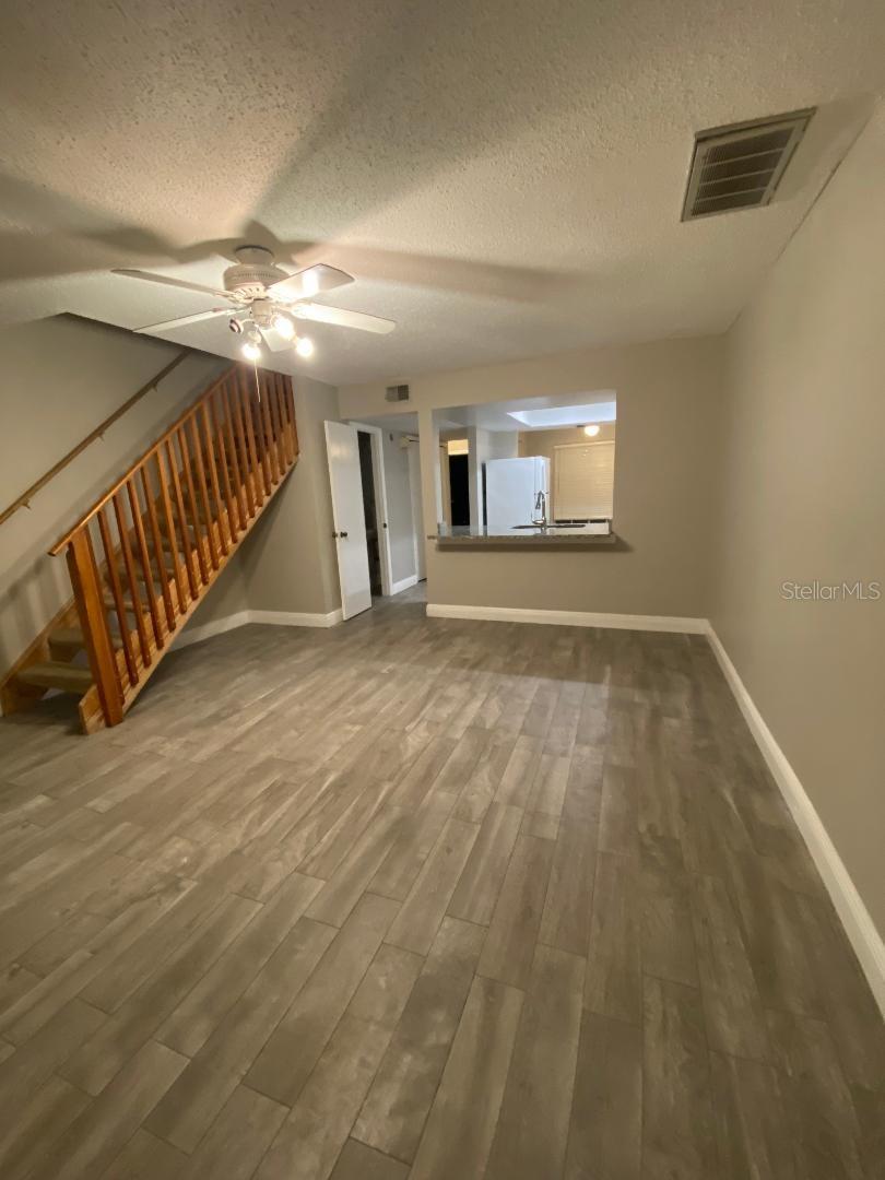 14037 NOTREVILLE WAY, TAMPA, FL, 33624