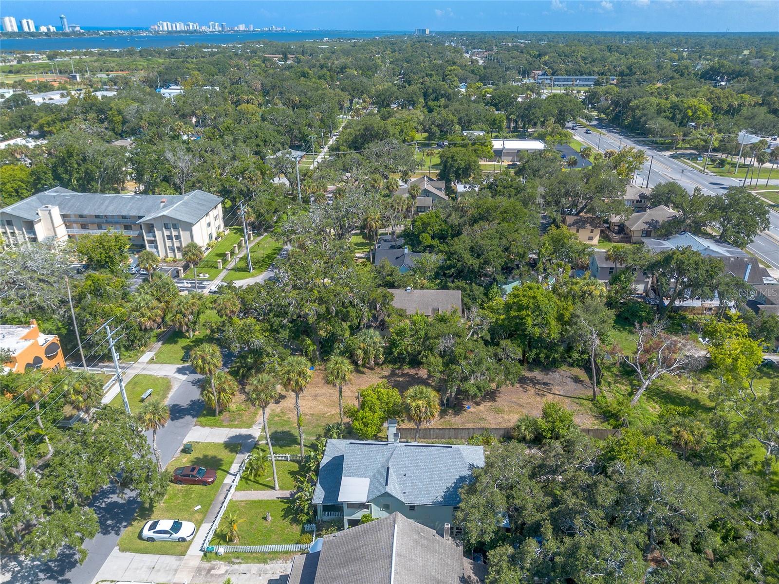 618 S PALMETTO AVE, DAYTONA BEACH, FL, 32114
