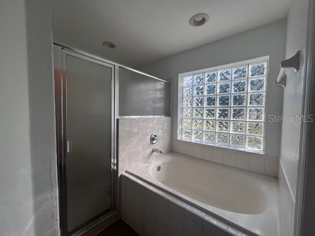 5682 FISCHER DR, LAKELAND, FL, 33812