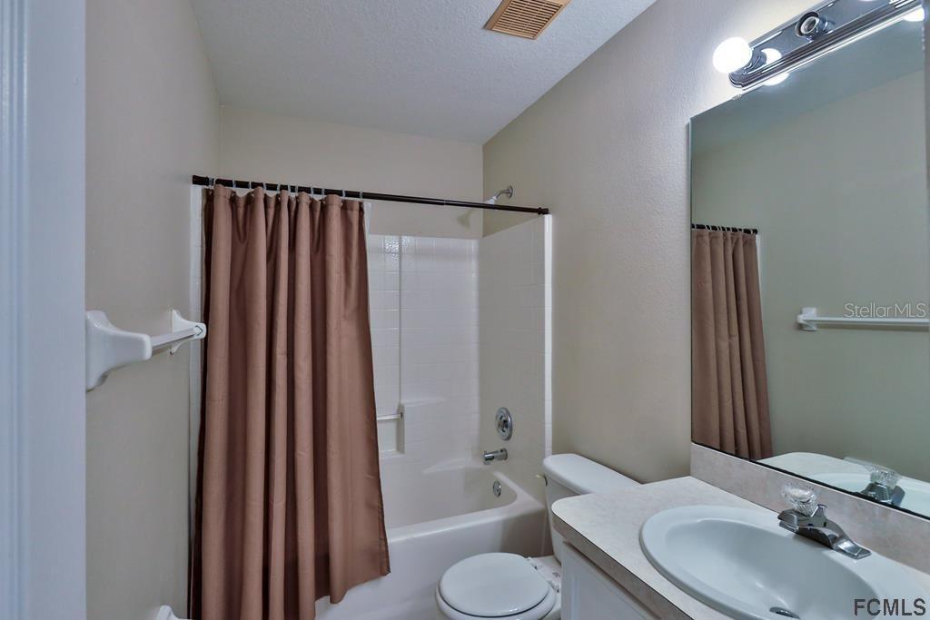 2 REINHARDT LN, PALM COAST, FL, 32164