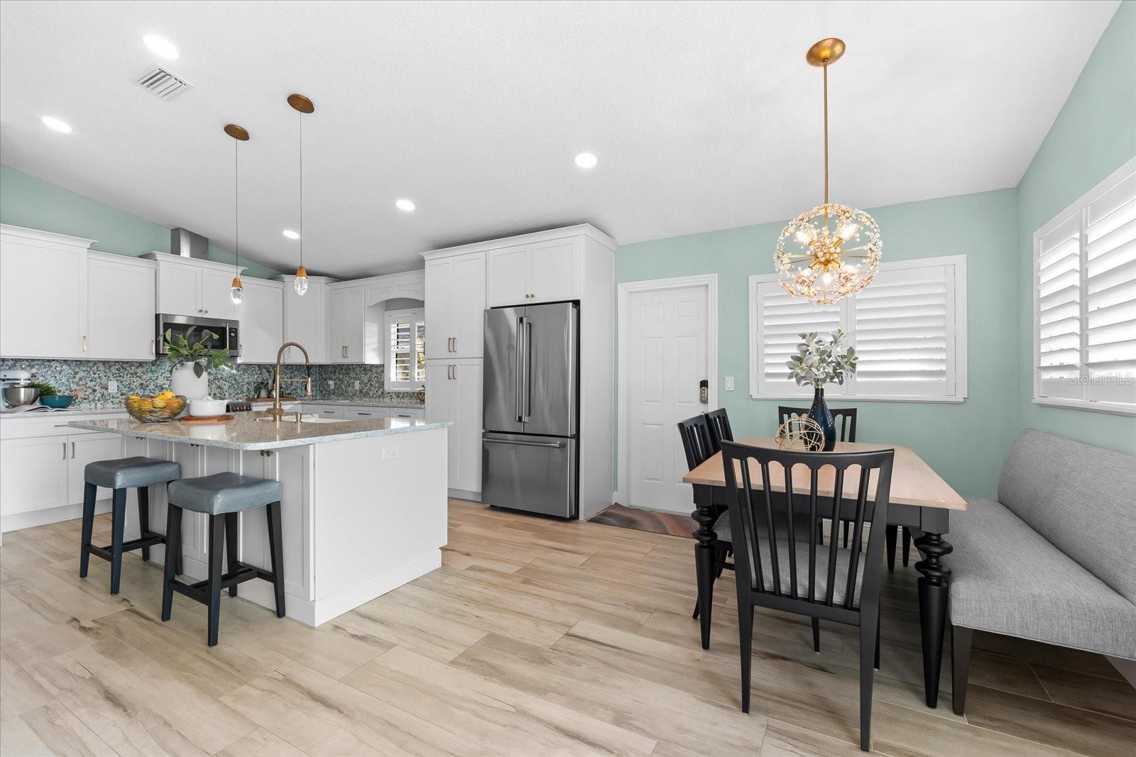 555 GULF DR, CRYSTAL BEACH, FL, 34681