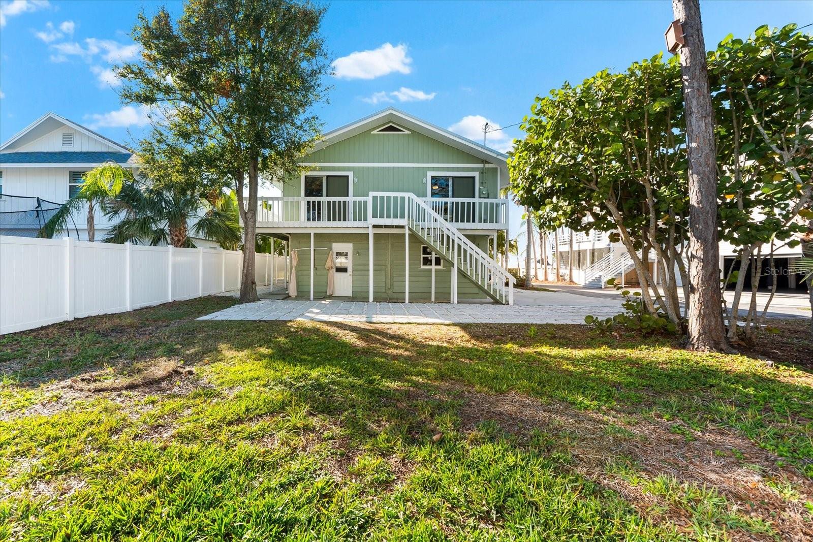 555 GULF DR, CRYSTAL BEACH, FL, 34681