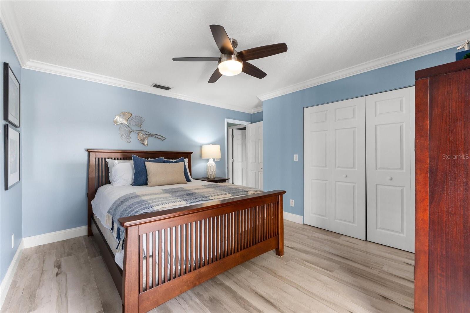 555 GULF DR, CRYSTAL BEACH, FL, 34681