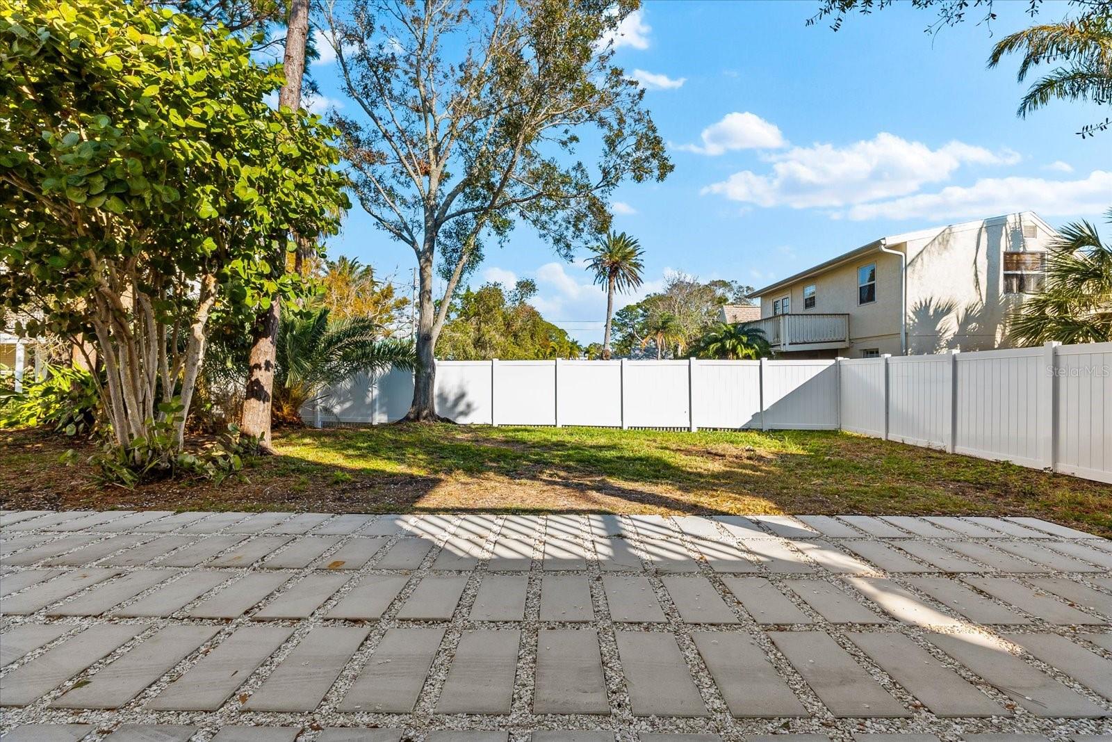 555 GULF DR, CRYSTAL BEACH, FL, 34681