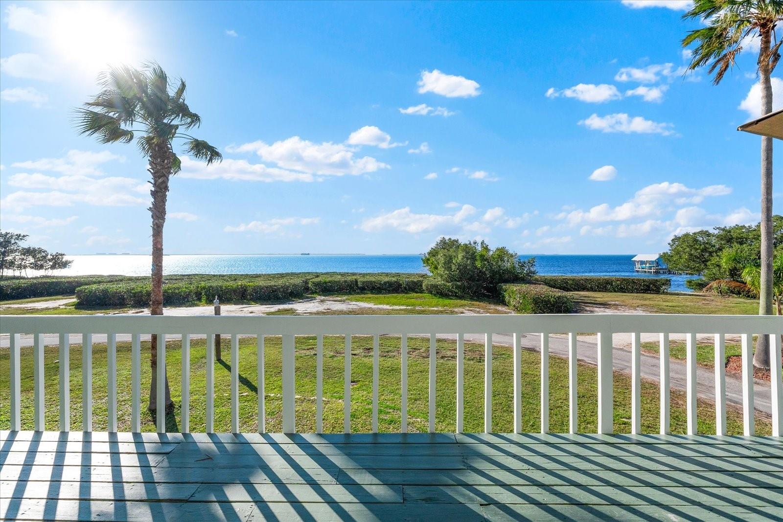 555 GULF DR, CRYSTAL BEACH, FL, 34681