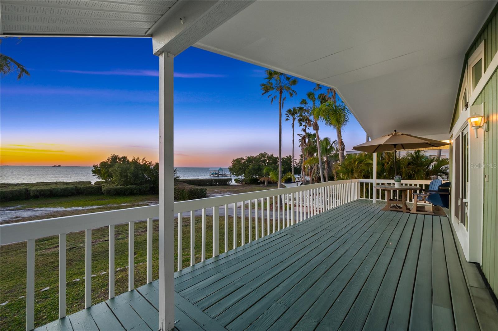 555 GULF DR, CRYSTAL BEACH, FL, 34681