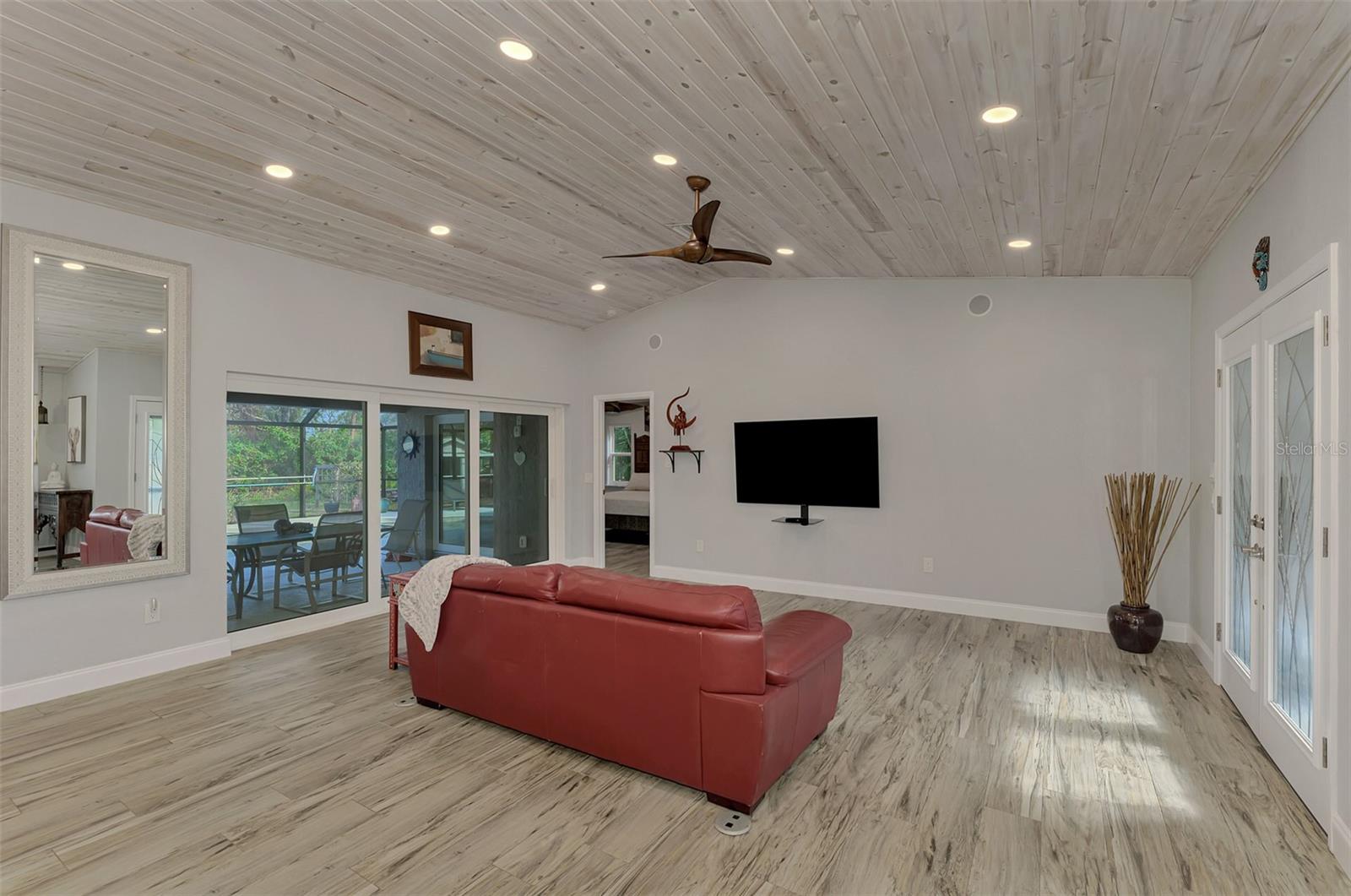 1819 BRIDGE ST, ENGLEWOOD, FL, 34223