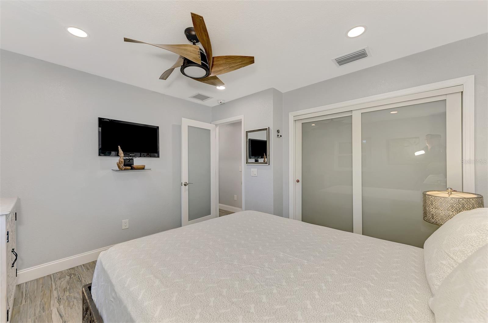 1819 BRIDGE ST, ENGLEWOOD, FL, 34223