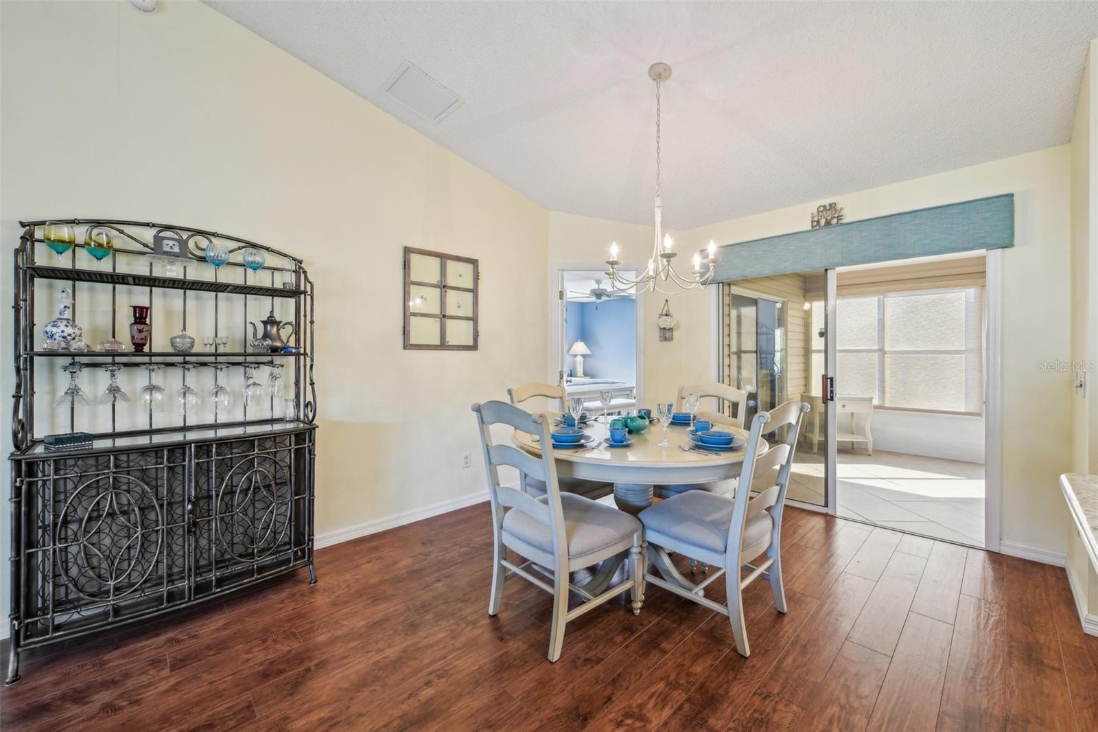 2486 FIVE FORKS TRL, THE VILLAGES, FL, 32162