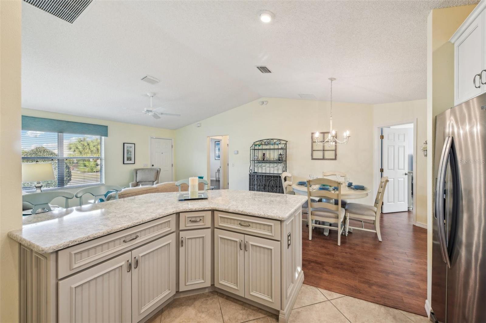 2486 FIVE FORKS TRL, THE VILLAGES, FL, 32162
