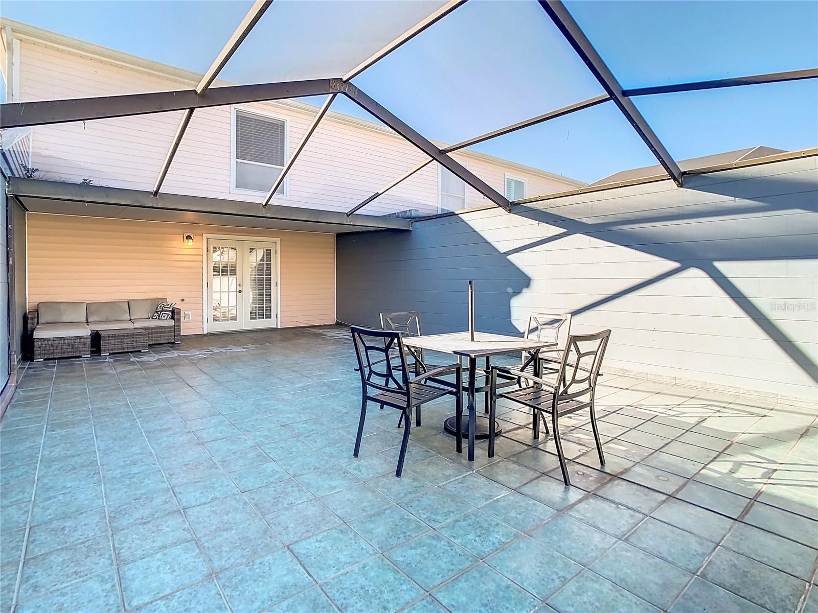 11824 CYPRESS CREST CIR #N/a, TAMPA, FL, 33626