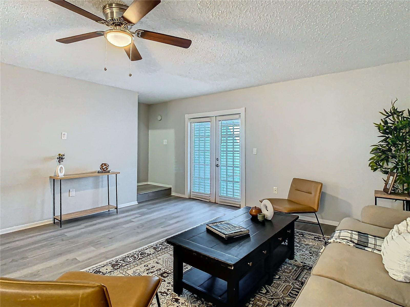 11824 CYPRESS CREST CIR #N/a, TAMPA, FL, 33626