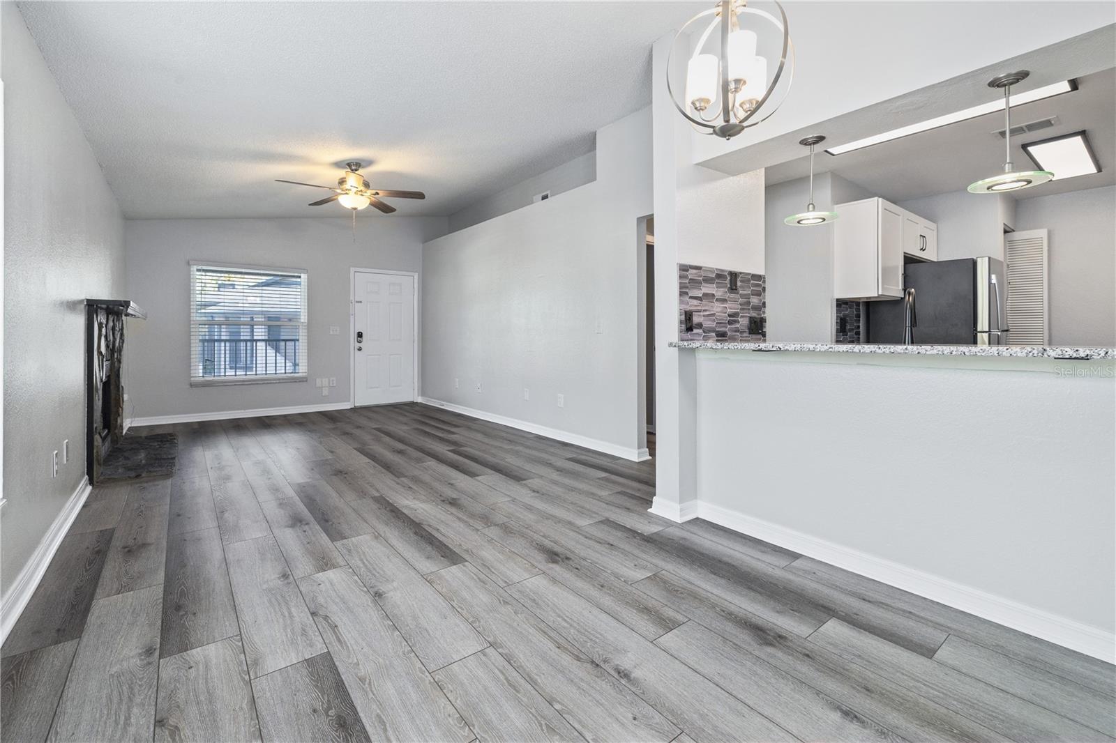 4005 ANGEL OAK CT #203, TAMPA, FL, 33613