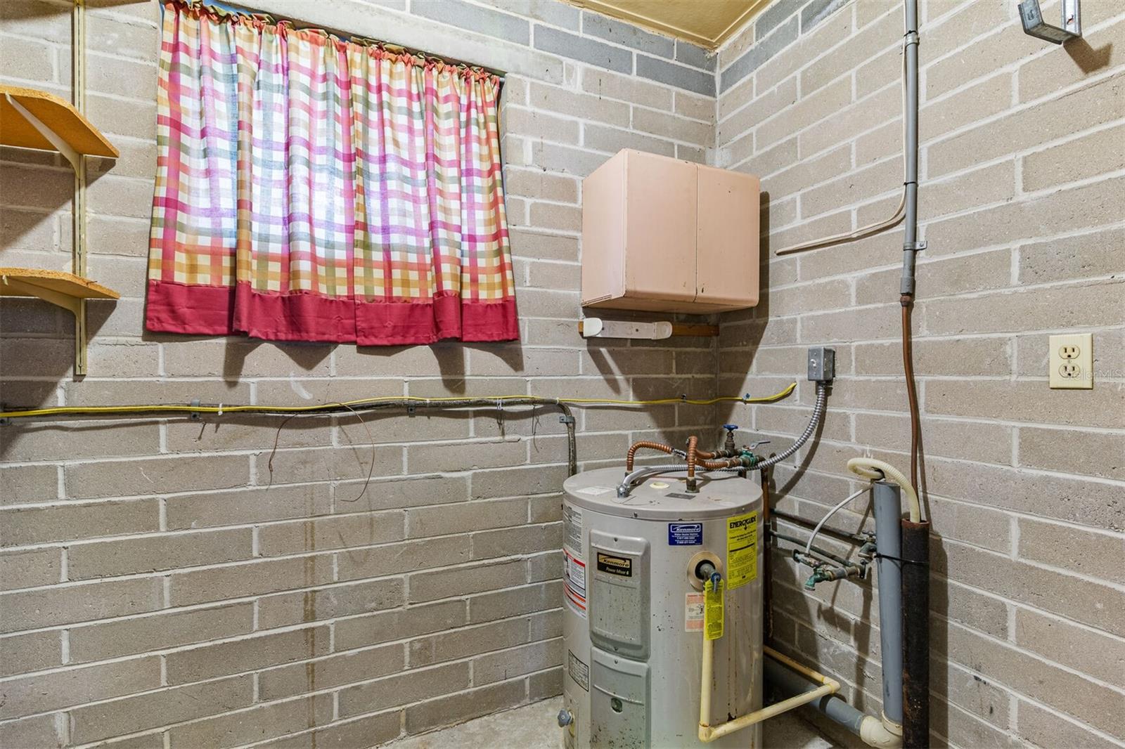 107 NE EVANS CT, MICANOPY, FL, 32667