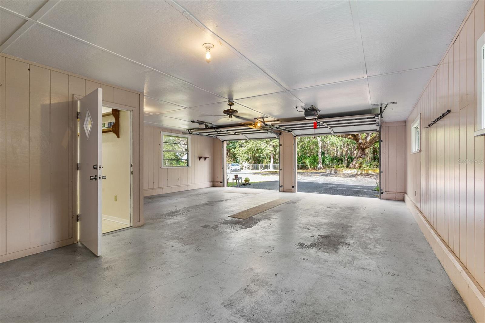 107 NE EVANS CT, MICANOPY, FL, 32667