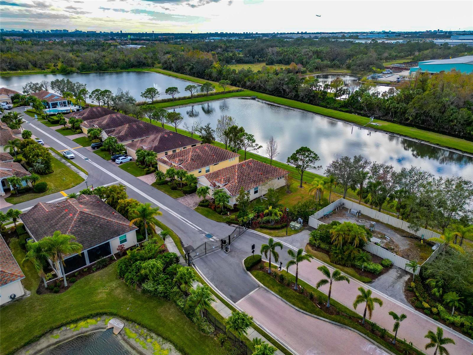 7708 31ST ST E, SARASOTA, FL, 34243