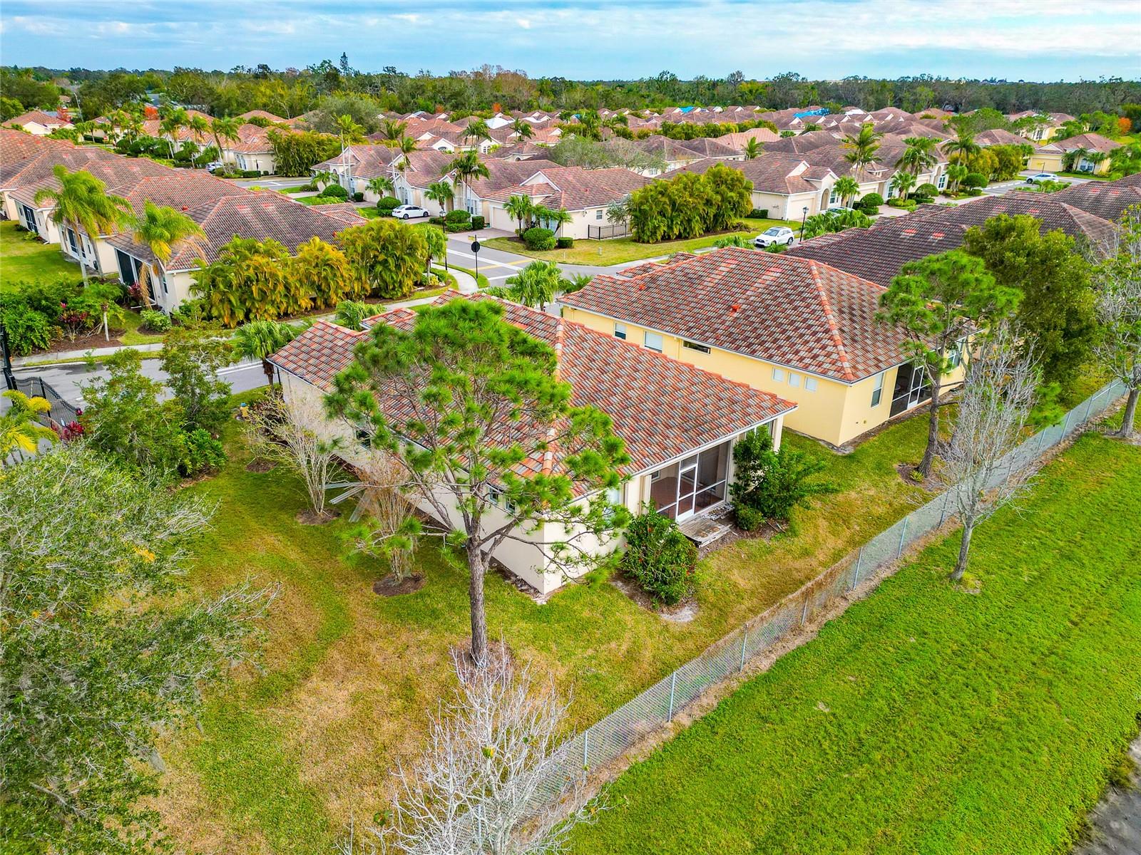 7708 31ST ST E, SARASOTA, FL, 34243