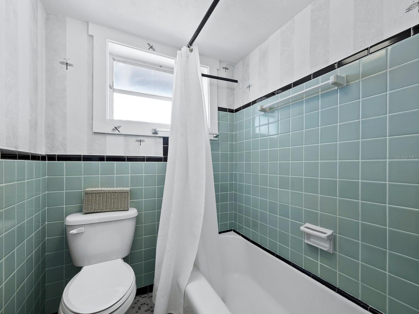 A4634851 Property Photo