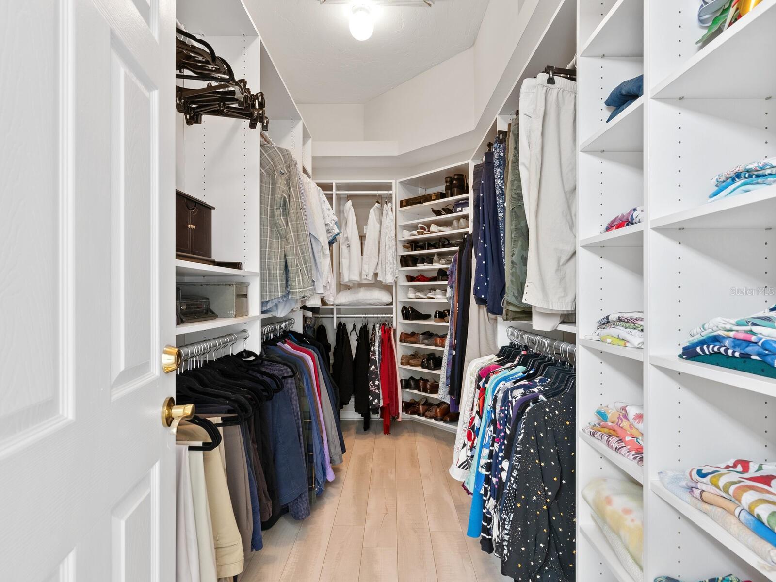 A4634857 Property Photo